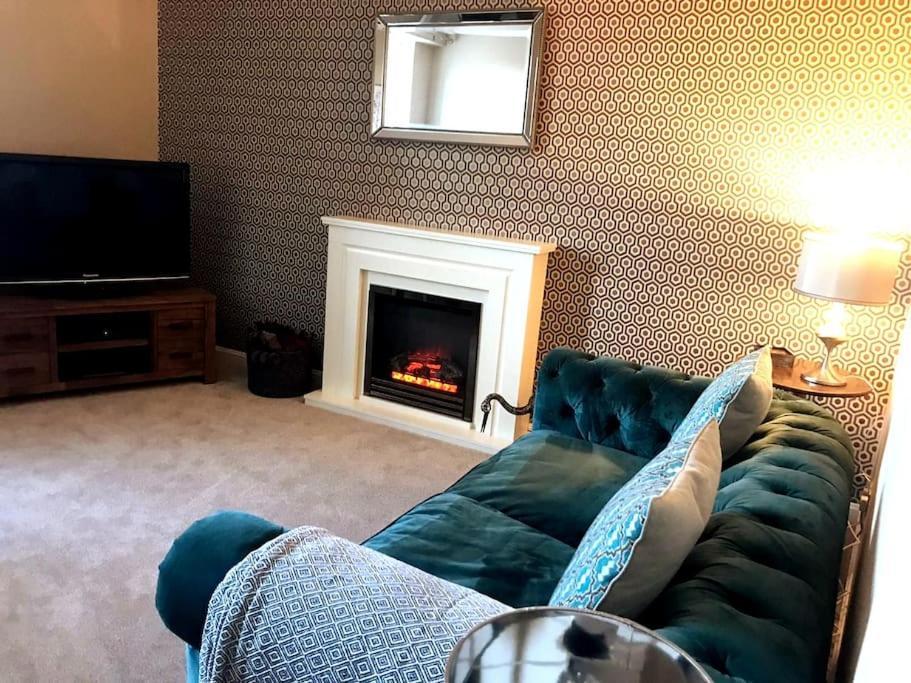 Beautiful Holiday Flat In Алнуик Екстериор снимка